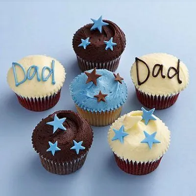 Fathers-Day-Cupcakes