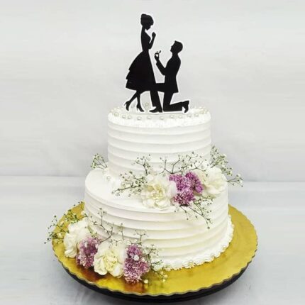 elegant-two-tier-wedding-cake