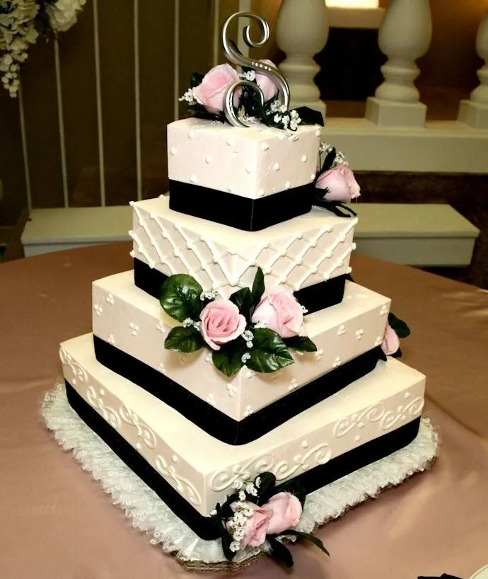 4-Floor-Wedding-Cake