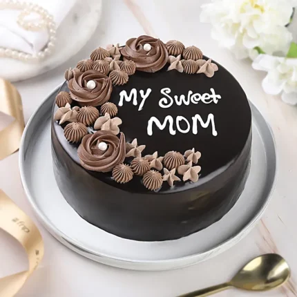 sweetest-mom-cream-cake